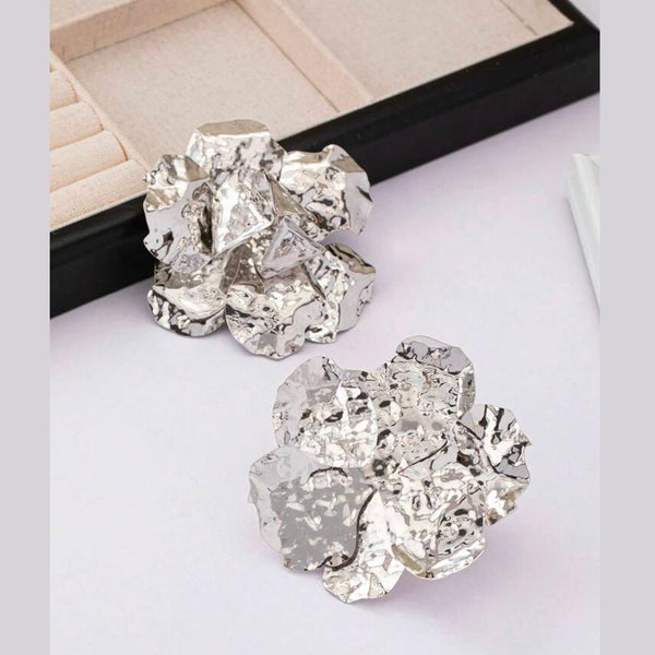 Beaten Finish Flower Silver Stud Earring For Women Bulk Main image