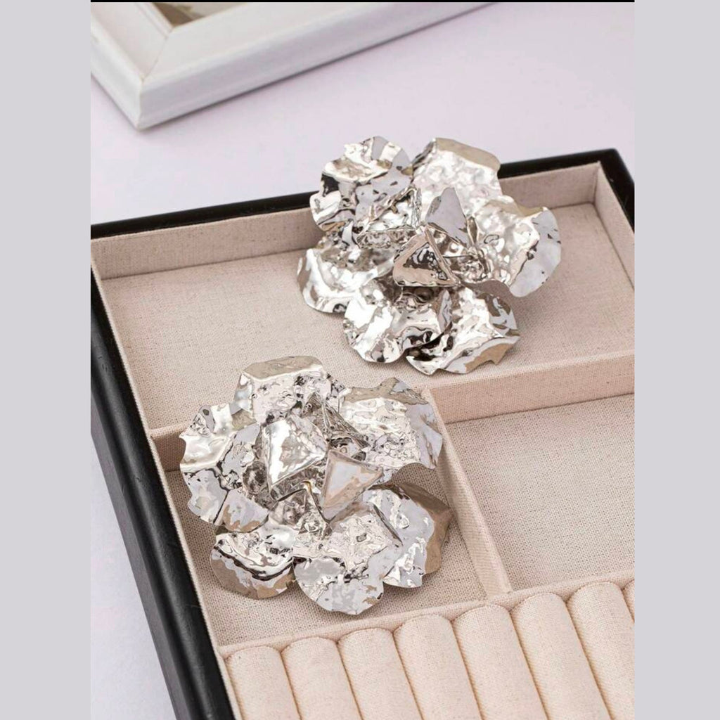 Beaten Finish Flower Silver Stud Earring For Women Bulk