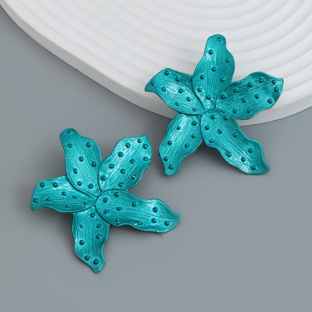 Star Fish Enamel Green 18K Gold Stud Earring For Women Main image