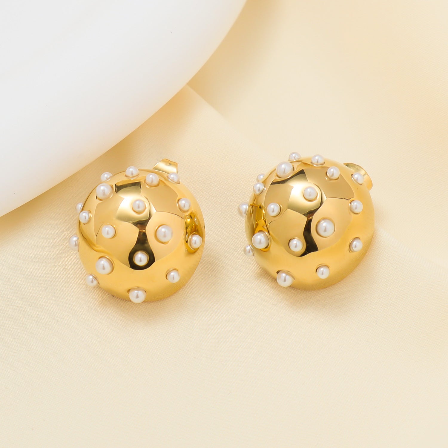 Ball Cubic Zirconia 18K Gold Anti Tarnish Stud Earring For Women Bulk