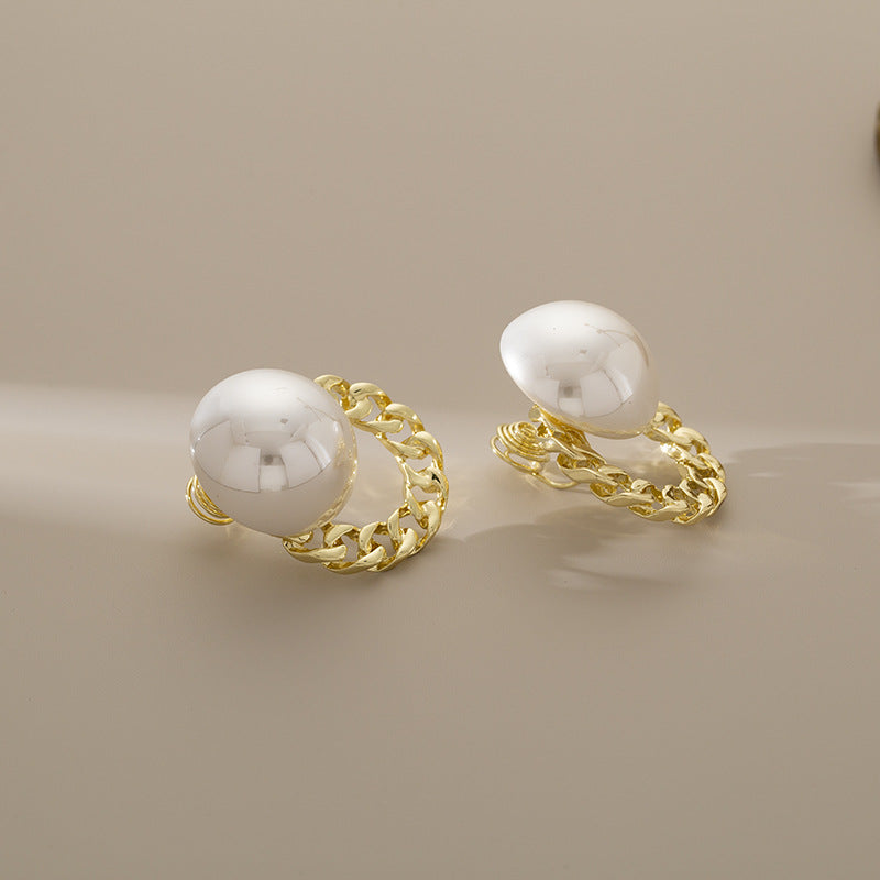 White Gold Plated Pearl Alloy Stud Earrings For Women Bulk