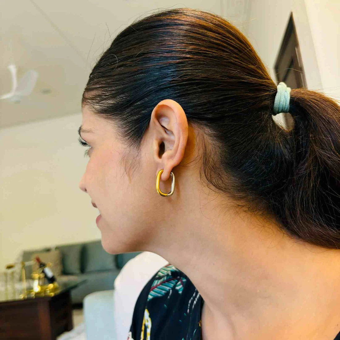 Oval Two Tone 18K Gold Anti Tarnish Hoop Bali Earring For Women Bulk