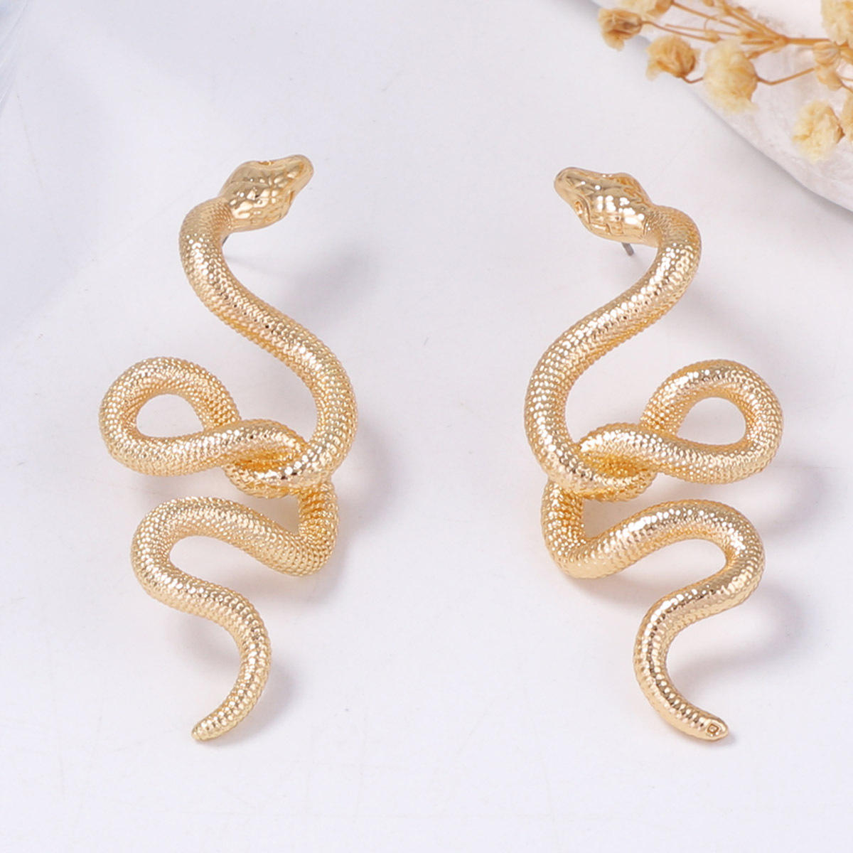 18K Gold Long Dangler Earring Pair For Women Bulk Main image