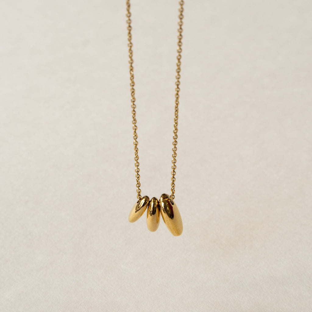 Tipple Oval 18K Gold Stainless Steel Anti Tarnish Necklace Pendant Chain For Women