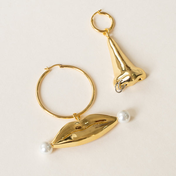 Pout And Poise Pearl White 18K Gold Brass Anti Tarnish Hoop Dangler Earring For Women Main image