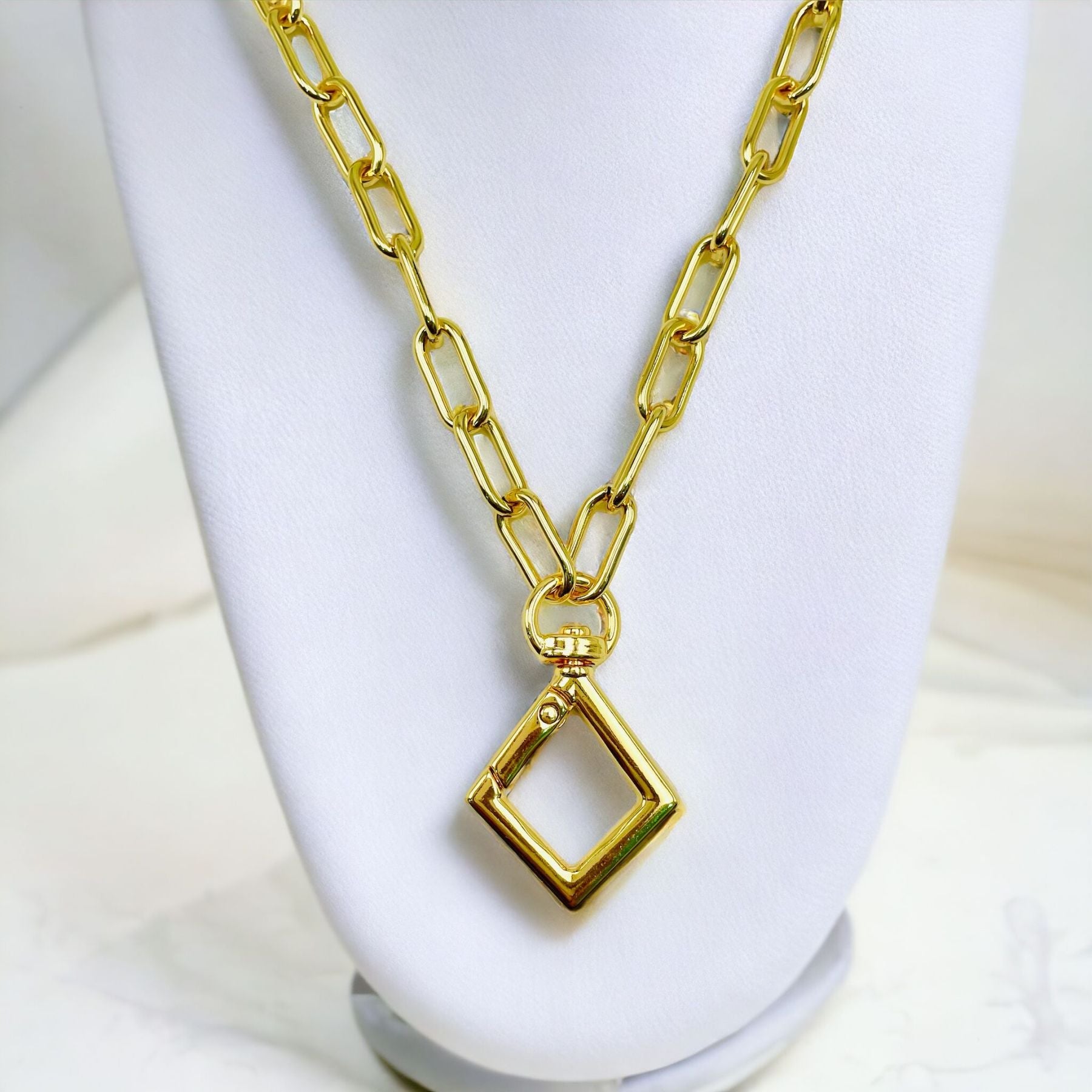 Rhombus Charm 18K Gold Anti Tarnish Link Pendant Chain Necklace Bulk