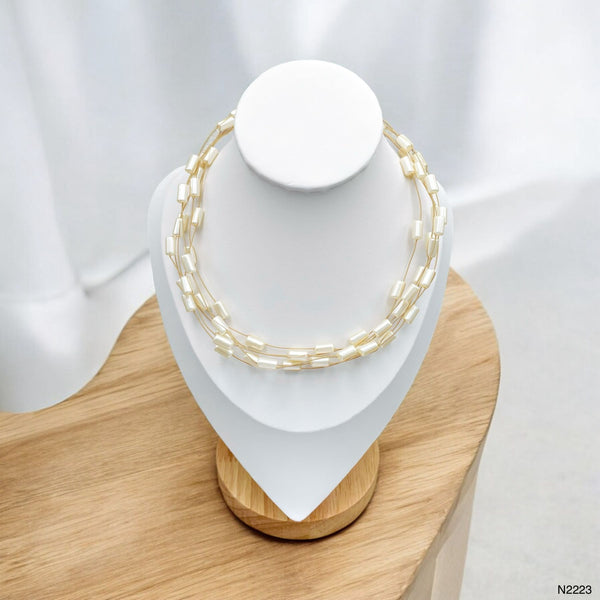 White 18K Gold Anti Tarnish Beads Layer Necklace For Women Bulk Secondary image