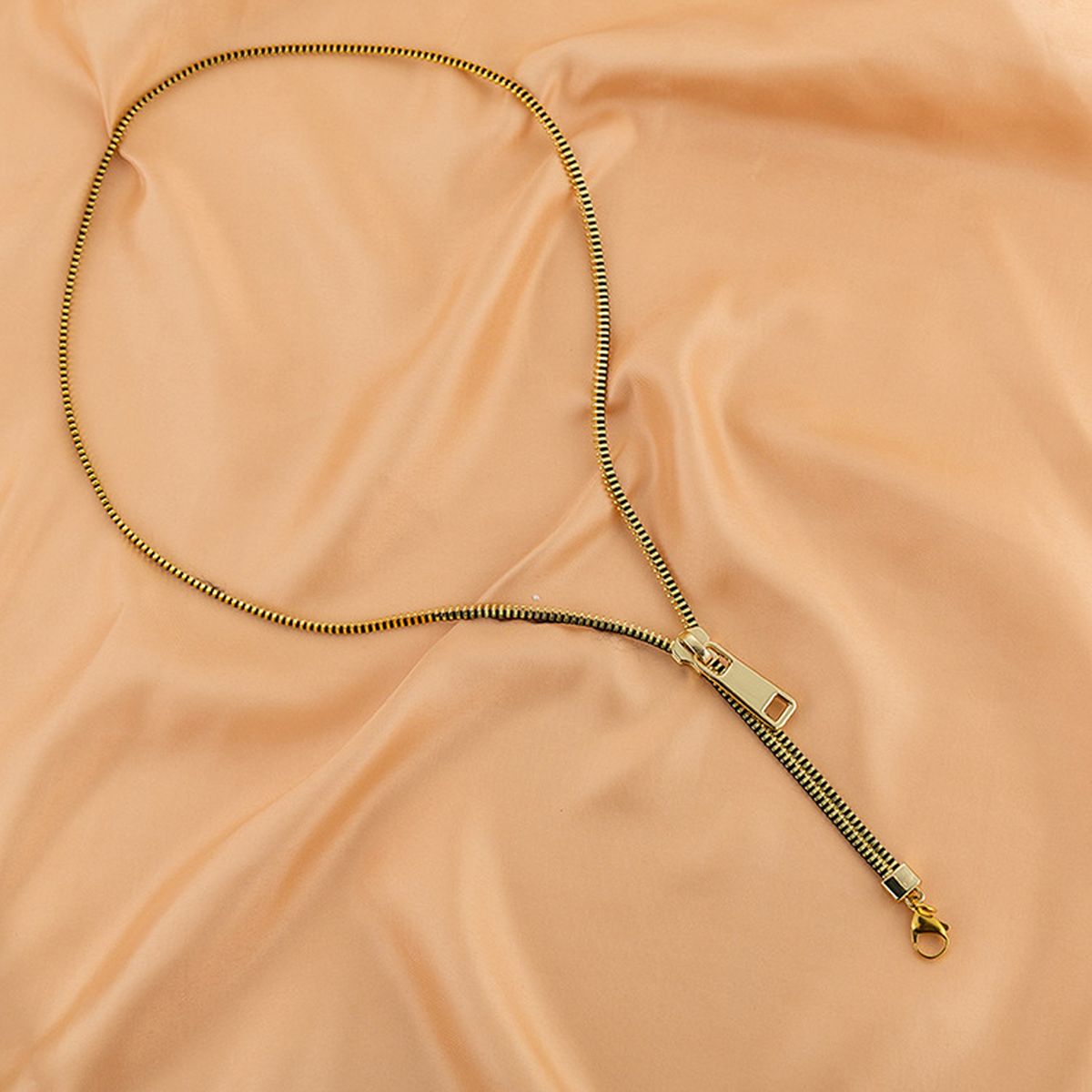 Long Black 18K Gold Anti Tarnish Zip Chain Necklace For Women Bulk Main image
