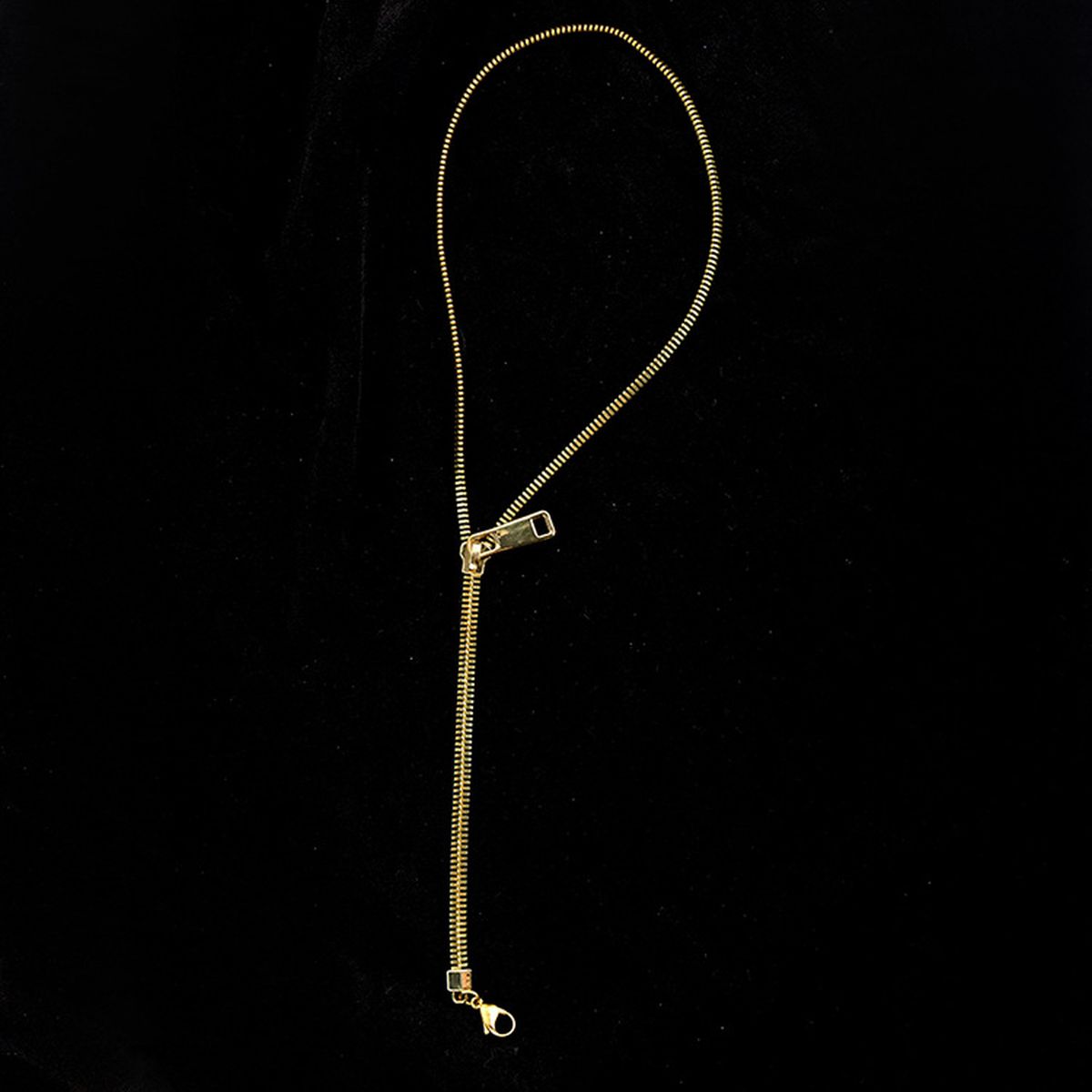 Long Black 18K Gold Anti Tarnish Zip Chain Necklace For Women Bulk