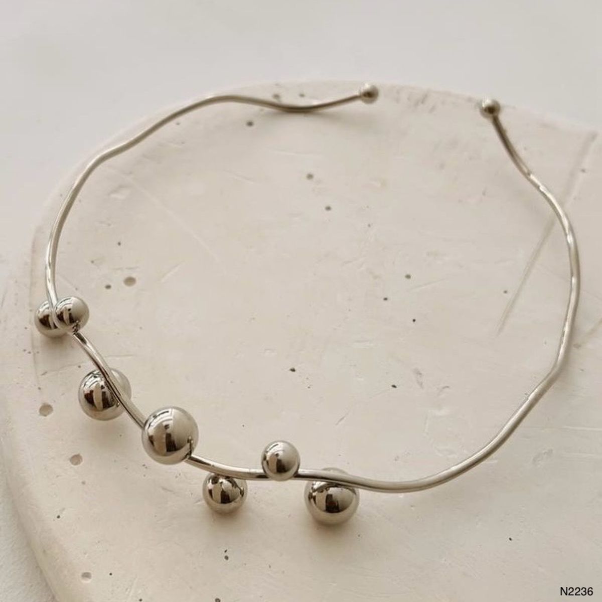 Balls 18K Gold Anti Tarnish Choker Hasli Necklace For Women Bulk