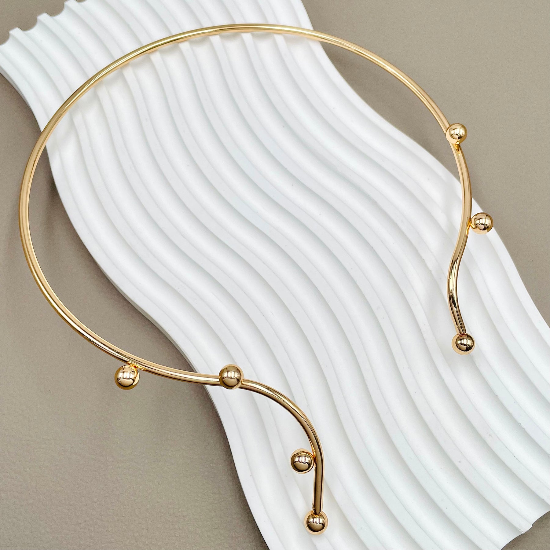 Soiled Question Mark 18K Gold Anti Tarnish Long Hasli Necklace Bulk