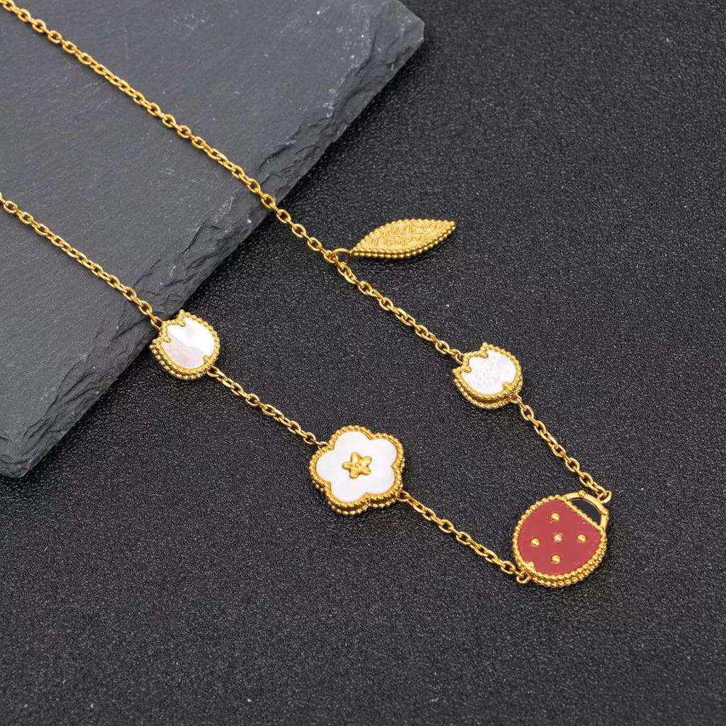 ladybird Stainless Steel Mother Of Pearl White Red 18K Gold Anti Tarnish Pendant Chain For Women