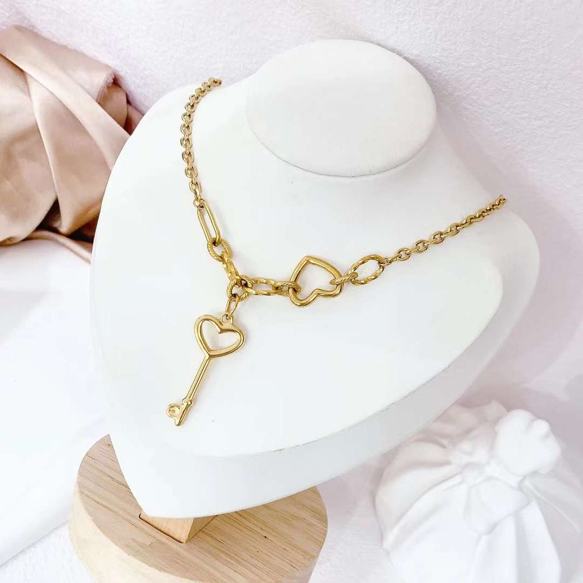 Key Heart 18K Gold Stainless Steel Necklace Pendant Chain Women Bulk