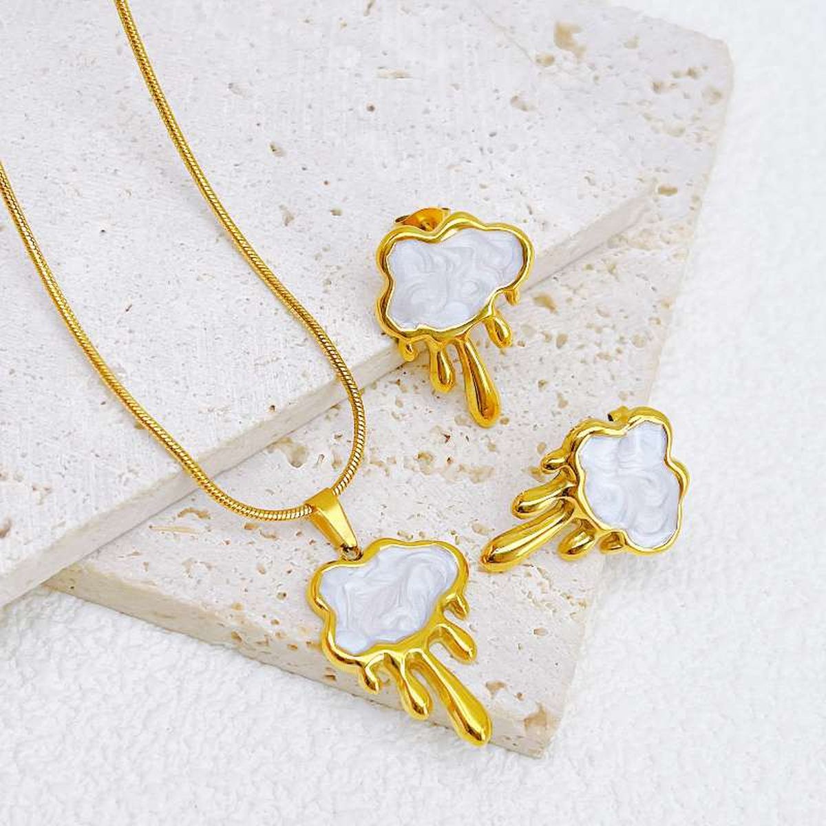 Cloud Mother Of Pearl White 18K Gold Stainless Steel Anti Tarnish Snake Chain Pendant Earring Set For Women Main image