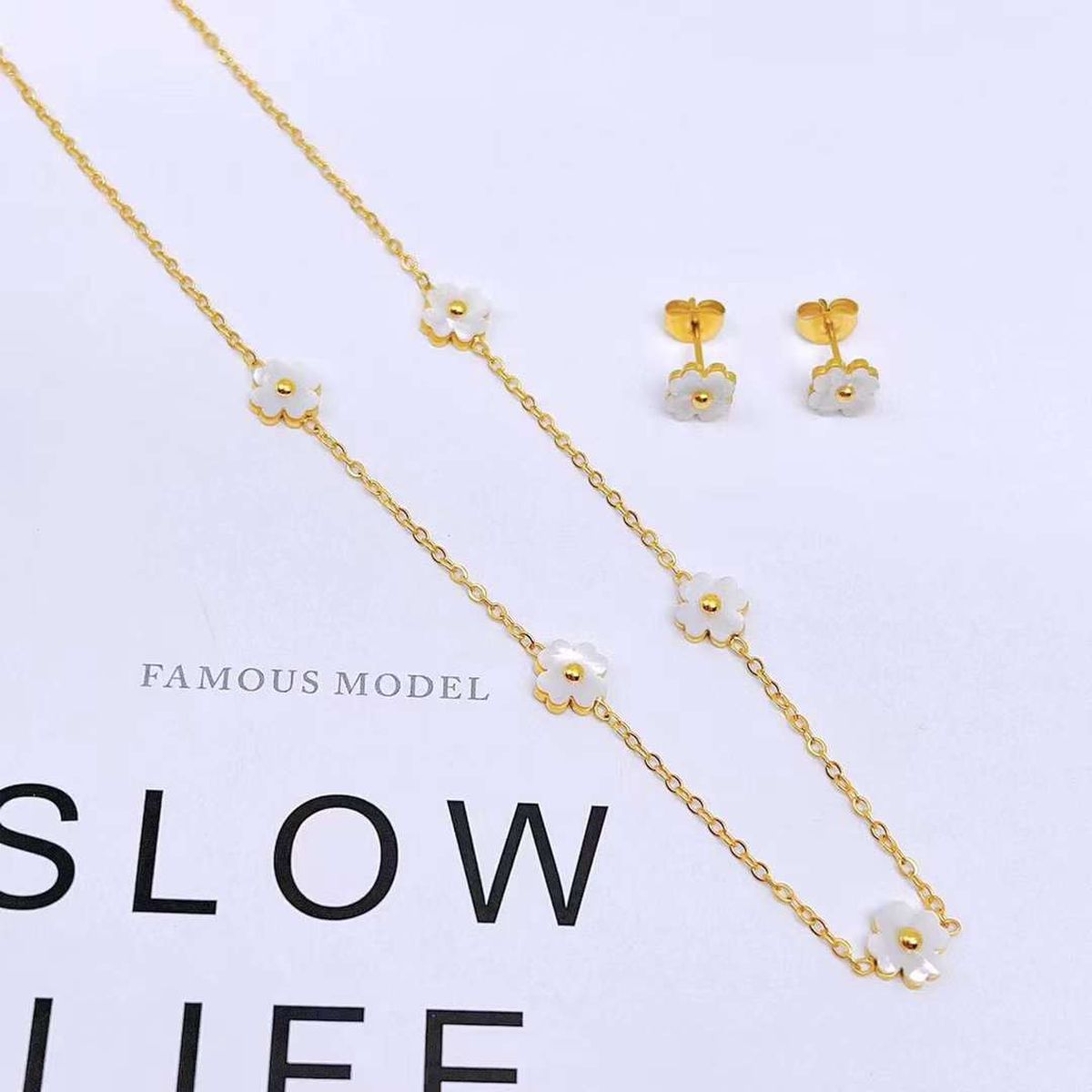 Flower Mother Of Pearl White 18K Gold Stainless Steel Anti Tarnish Link Chain Necklace Earring Set For Women Main image