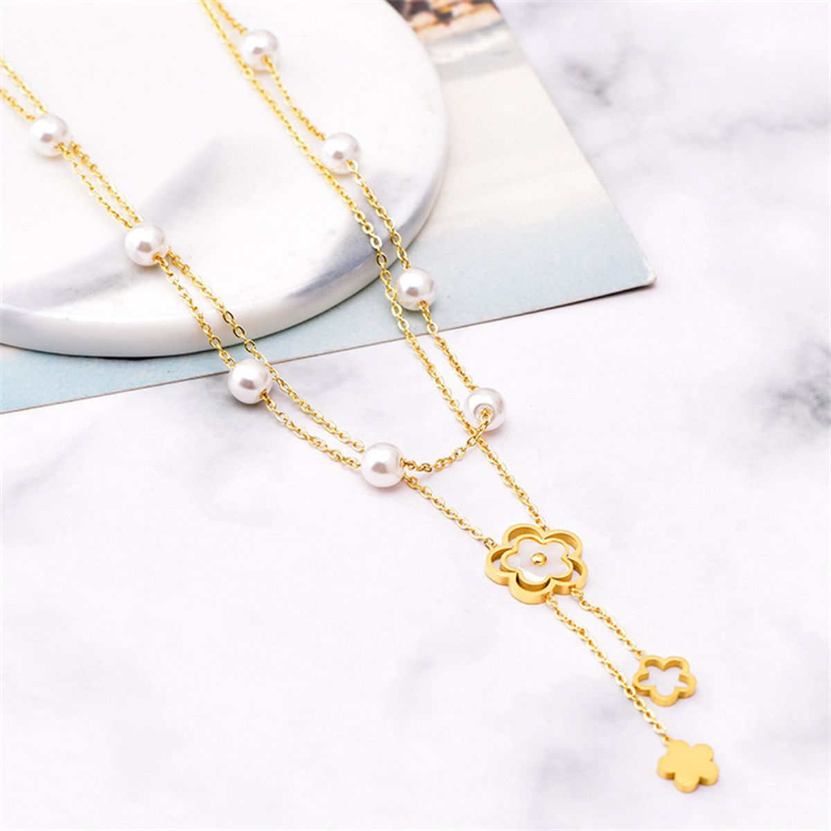Clover Flower Pearl Mother Of Pearl White 18K Gold Stainless Steel Anti Tarnish Dual Layer Link Chain Necklace For Women Main image