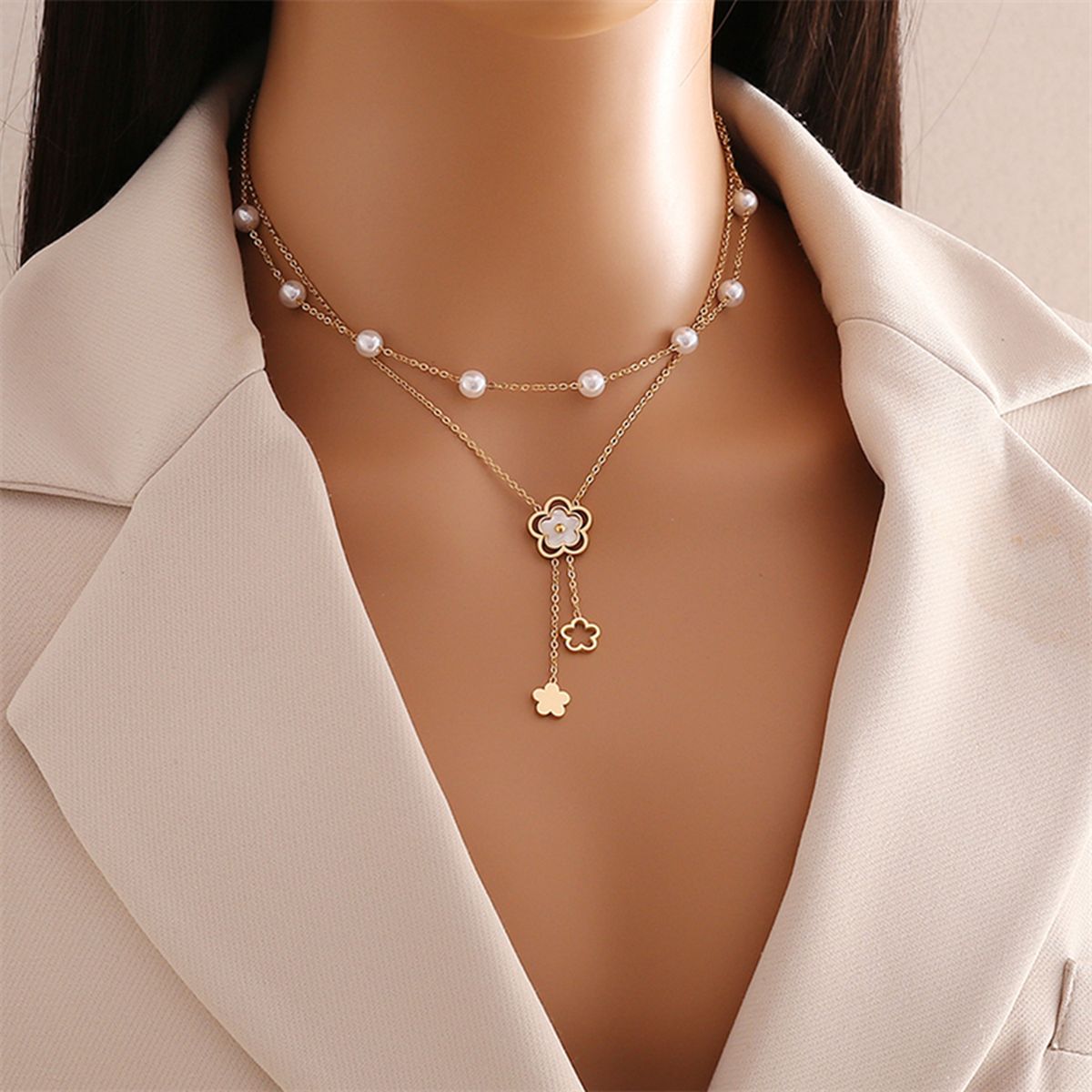 Clover Flower Pearl Mother Of Pearl White 18K Gold Stainless Steel Anti Tarnish Dual Layer Link Chain Necklace For Women Secondary image