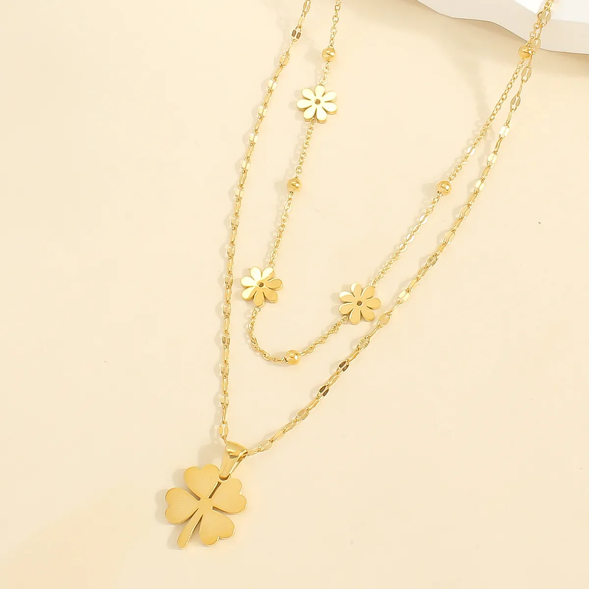 Clover Daisy Flower 18K Gold Stainless Steel Anti Tarnish Dual Layer Necklace For Women Main image
