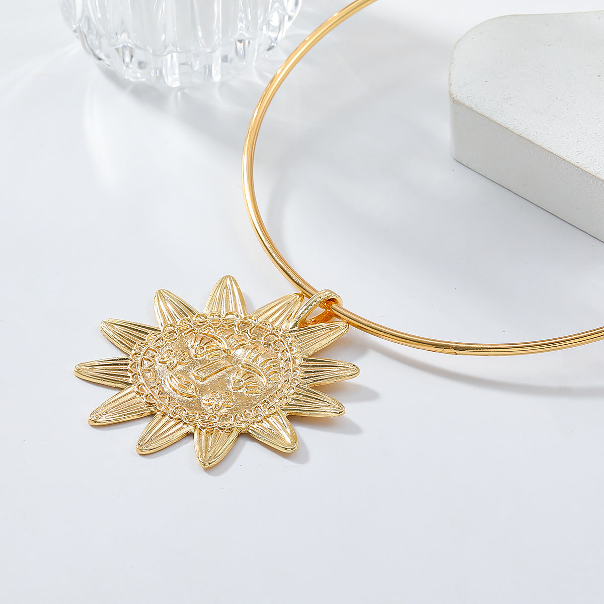 Star Sun Face 18K Gold Hasli Collar Necklace For Women Bulk