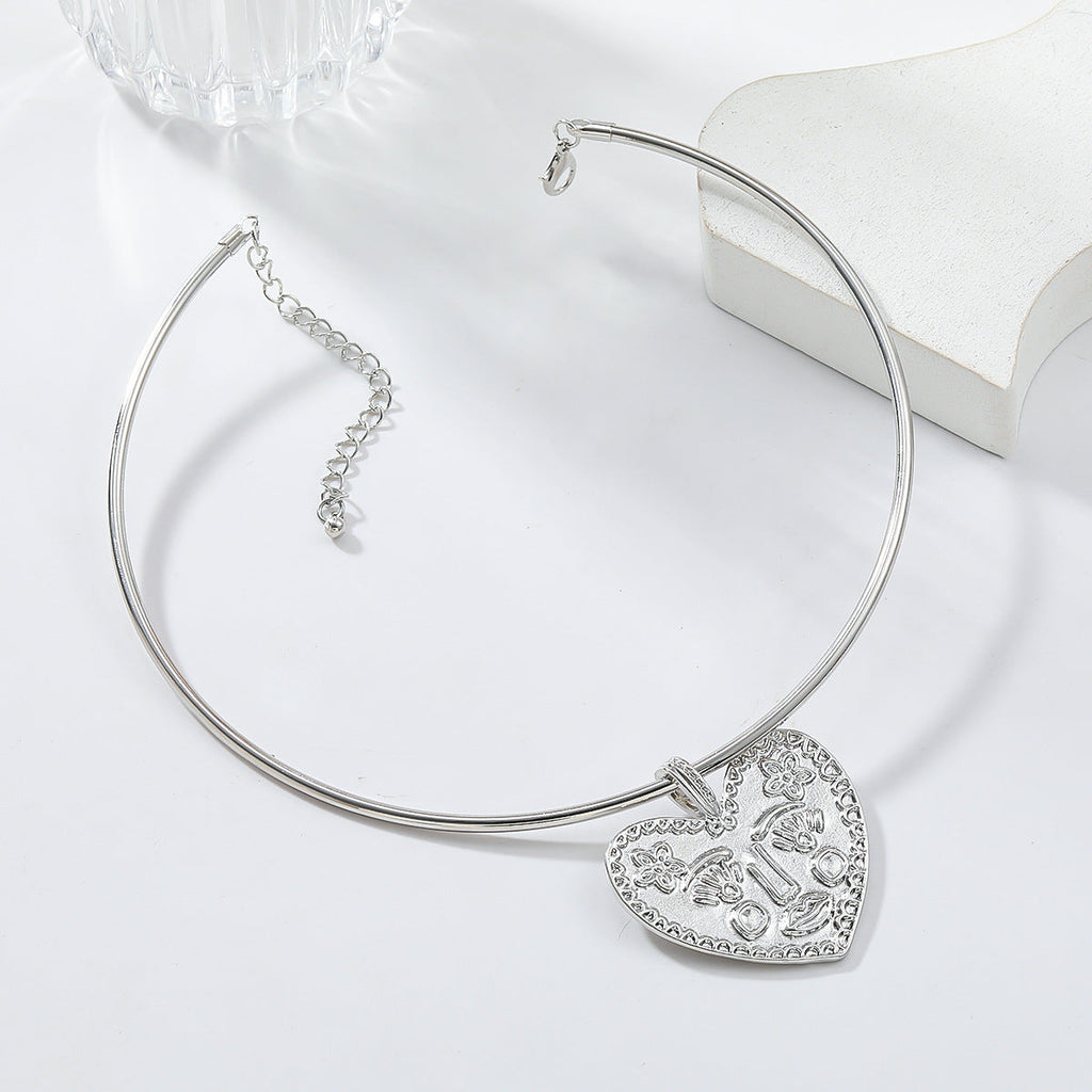 Heart Face Silver Hasli Collar Necklace For Women Bulk