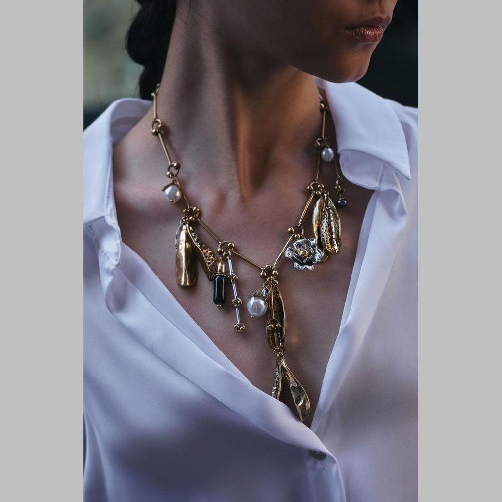Beaten Finish Leaf Flower Pearl Beads Brown 18K Gold Necklace Bulk