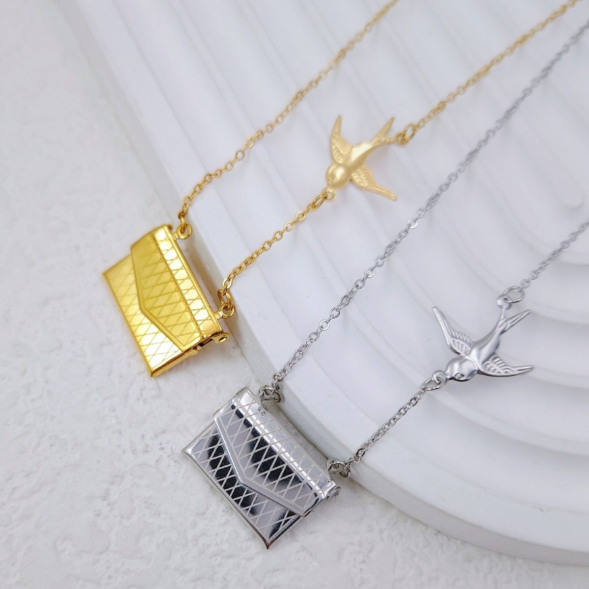 Bird Envelop 18K Gold Anti Tarnish Necklace Pendant Chain Women Bulk