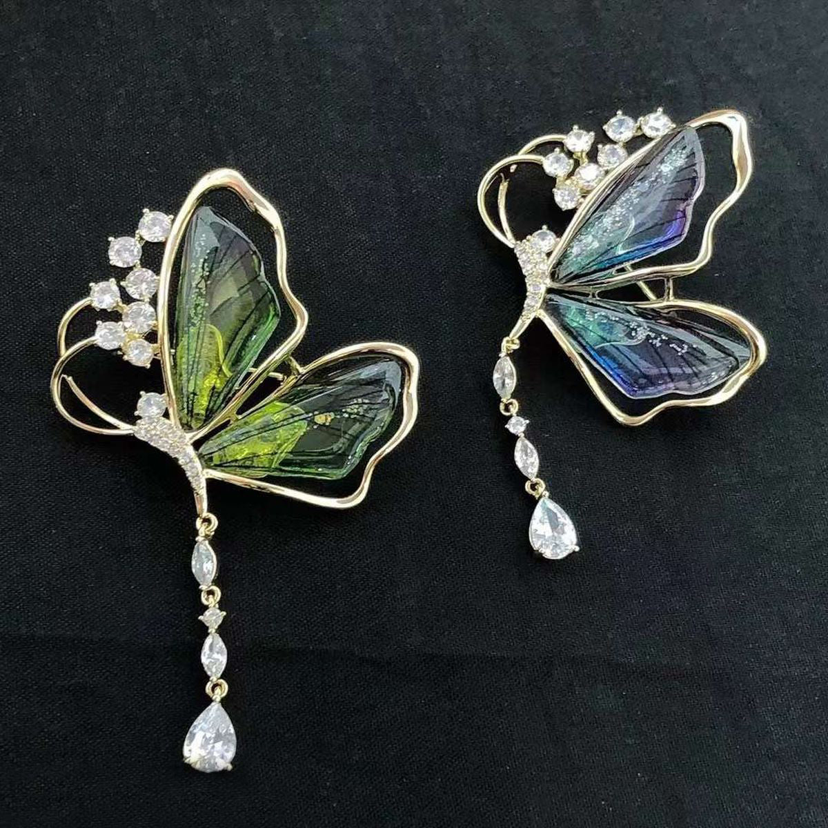 Butterfly Cubic Zirconia Blue 18K Gold Anti Tarnish Brooch Women Bulk