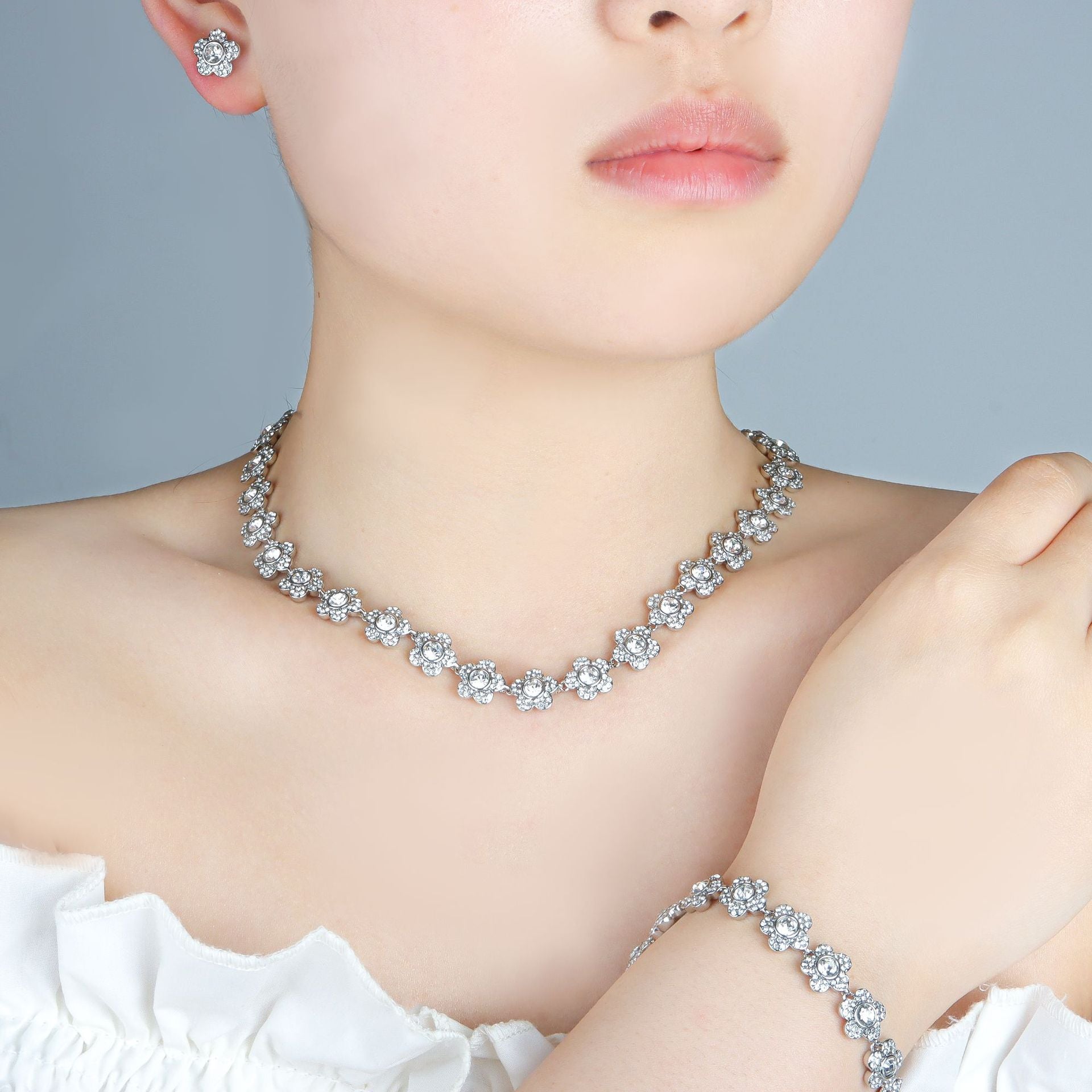 Sparkling Floral Silver Plated CZ Copper Necklace Combo Set Wholesale Main image
