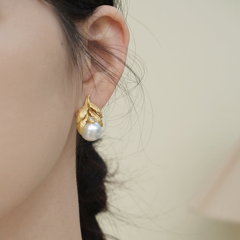 Elegant Botanical Leaf Gold Plated Pearl Copper Drop Earrings Wholesale