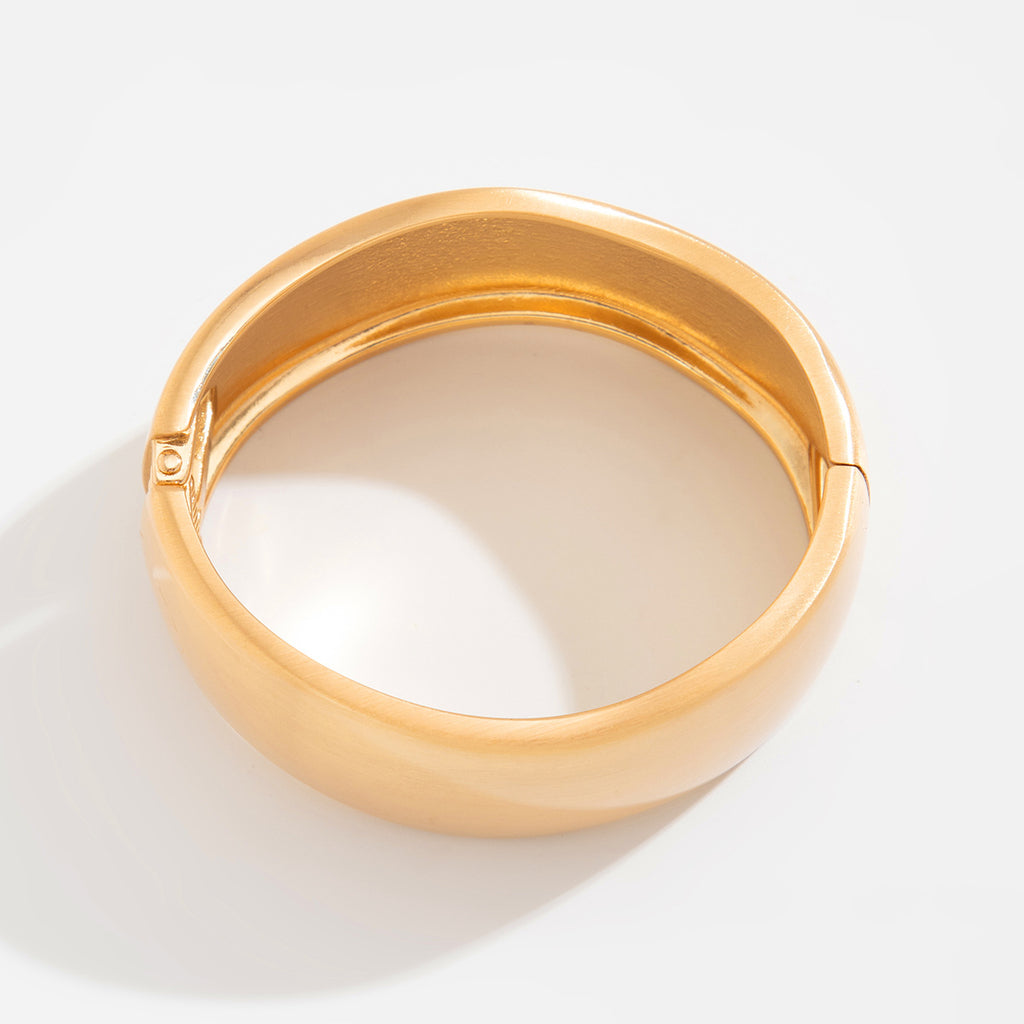 Matte Finish Wave 18K Gold Openable Kada Bracelet Pack Of 4 Women Bulk