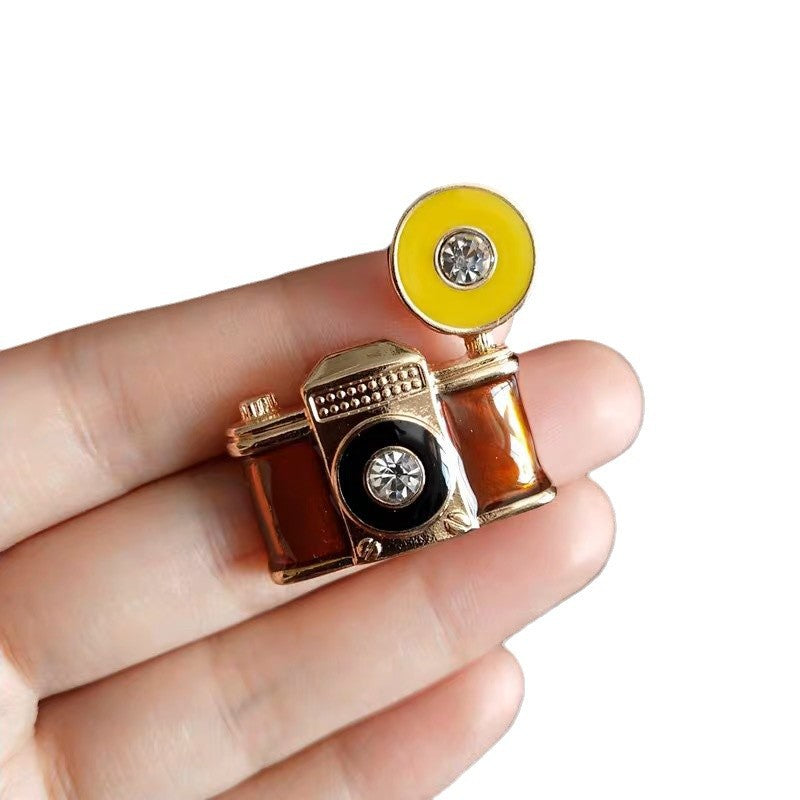 Multi Color Camera Gold Cubic Zirconia Copper Brooch For Women Bulk
