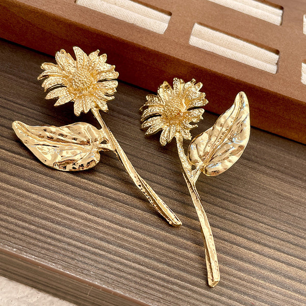Sun Daisy Flower 18K Gold Plated Tassel Dangler Earring For Women Main image