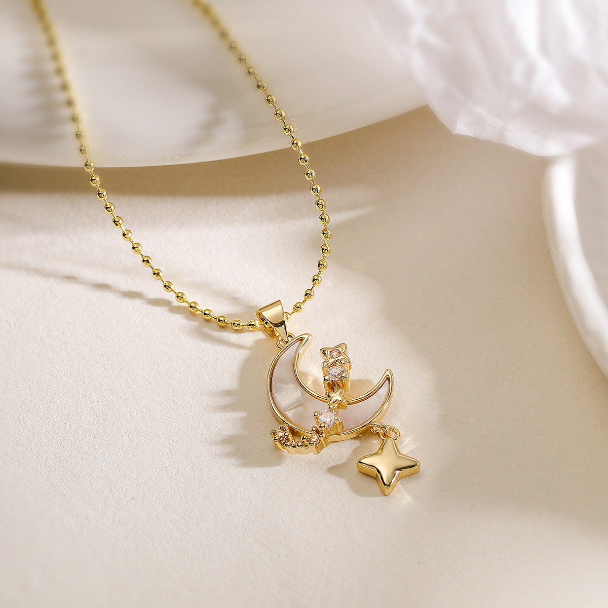 White Celestial Moon Star Gold Mother Of Pearl Copper Pendant Chain Bulk