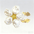 Wholesale White Premium Flower Style Gold Pearl Brass Button Cover