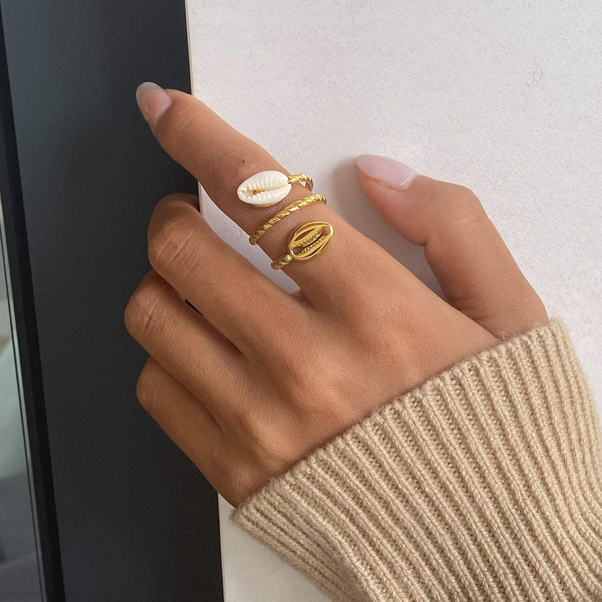 Dual Shell Rope Gold Anti Tarnish Stainless Steel Adjustable Ring Bulk