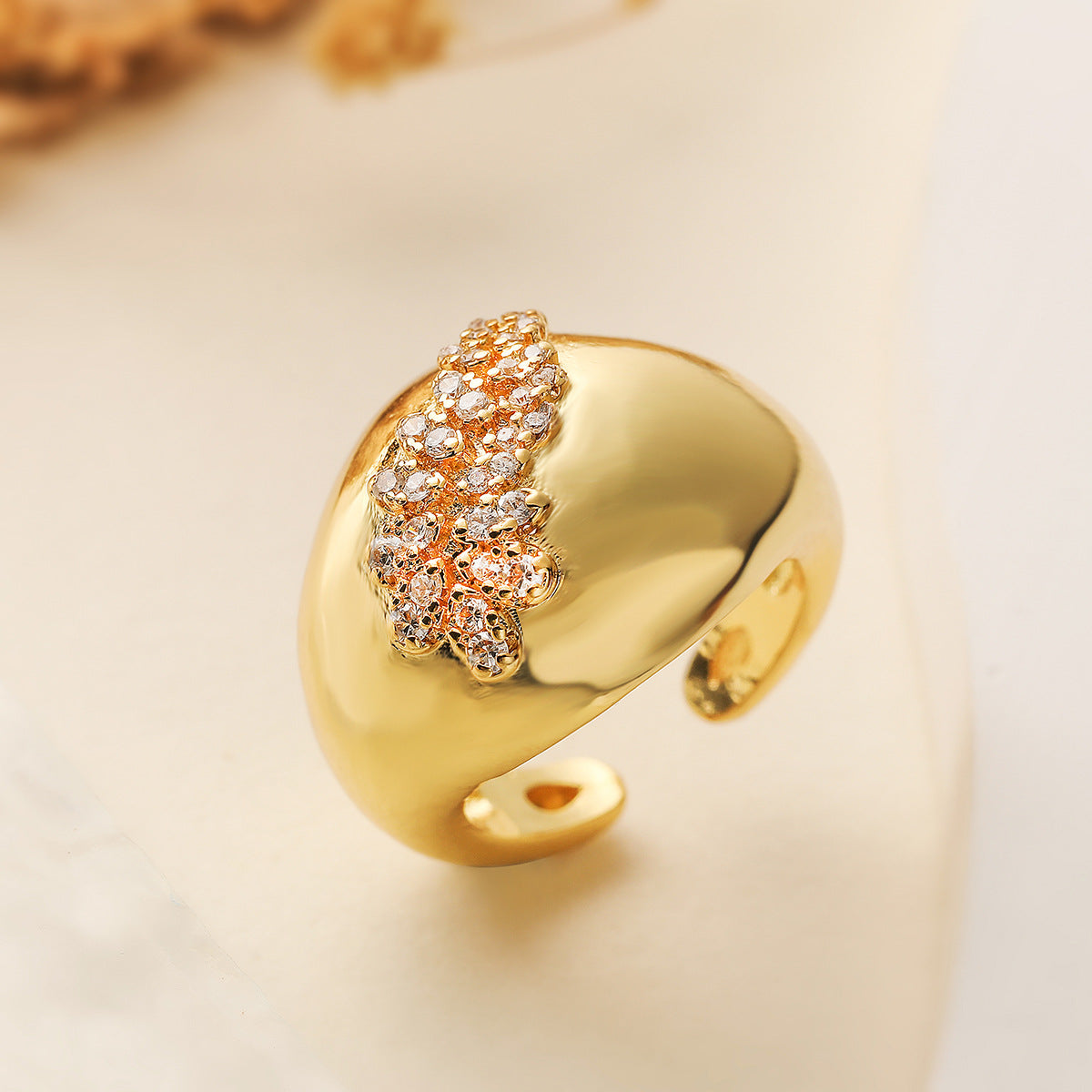 Flower Leaf 18K Gold Cubic Zirconia Anti Tarnish Free Size Ring Bulk