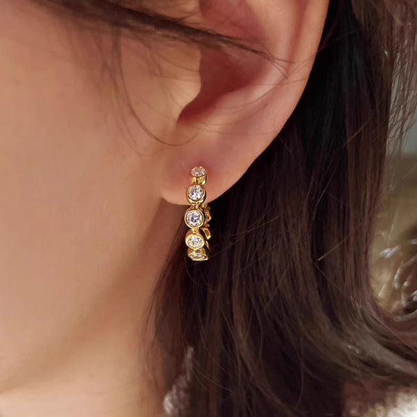 Cubic Zirconia 18K Gold Anti Tarnish Hoop Earring For Women Bulk Secondary image