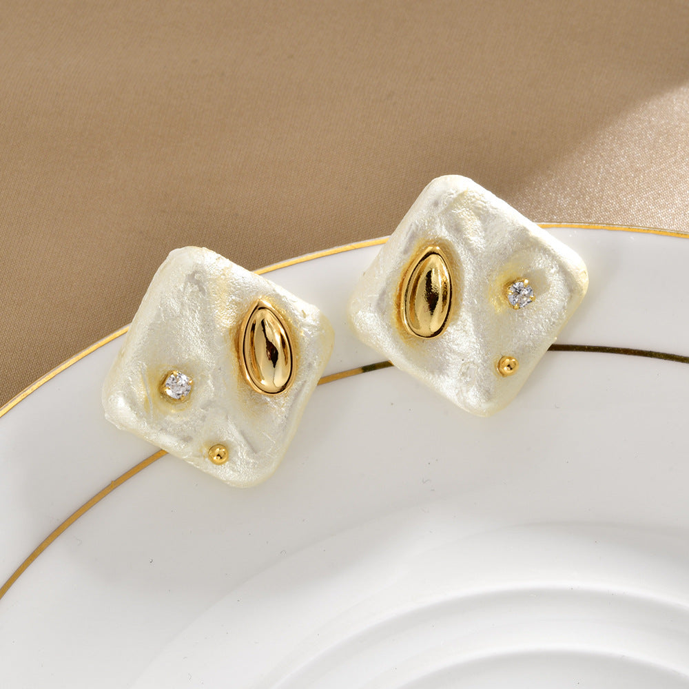 White Square Gold Cubic Zirconia Copper Stud Earrings For Women Bulk