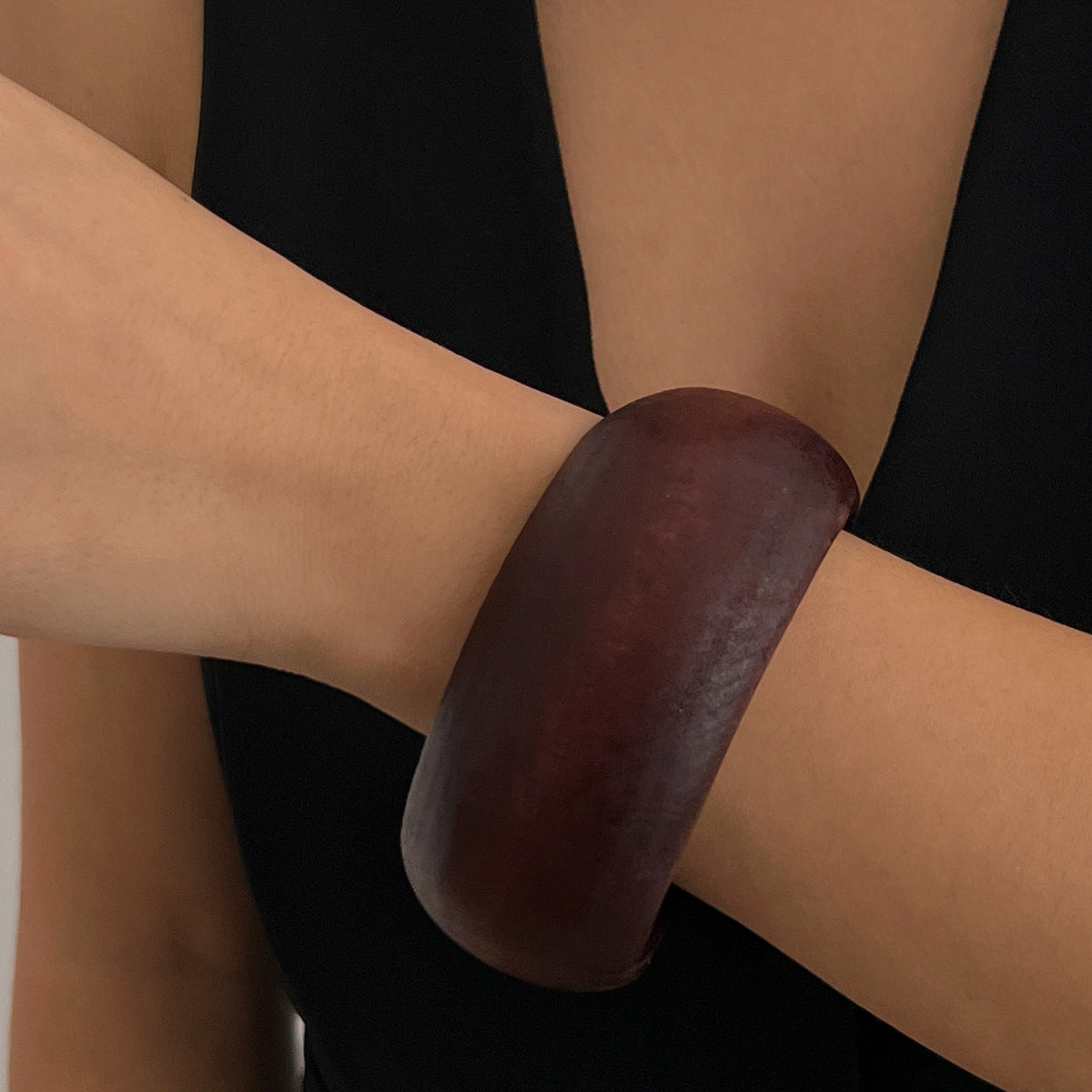 Round Wooden Black Brown Cuff Kada Bracelet For Women Bulk