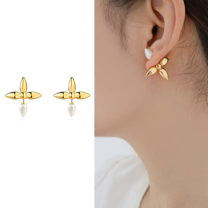 White Minimal Petal Design Gold Plated Plain Alloy Stud Earrings Bulk Secondary image