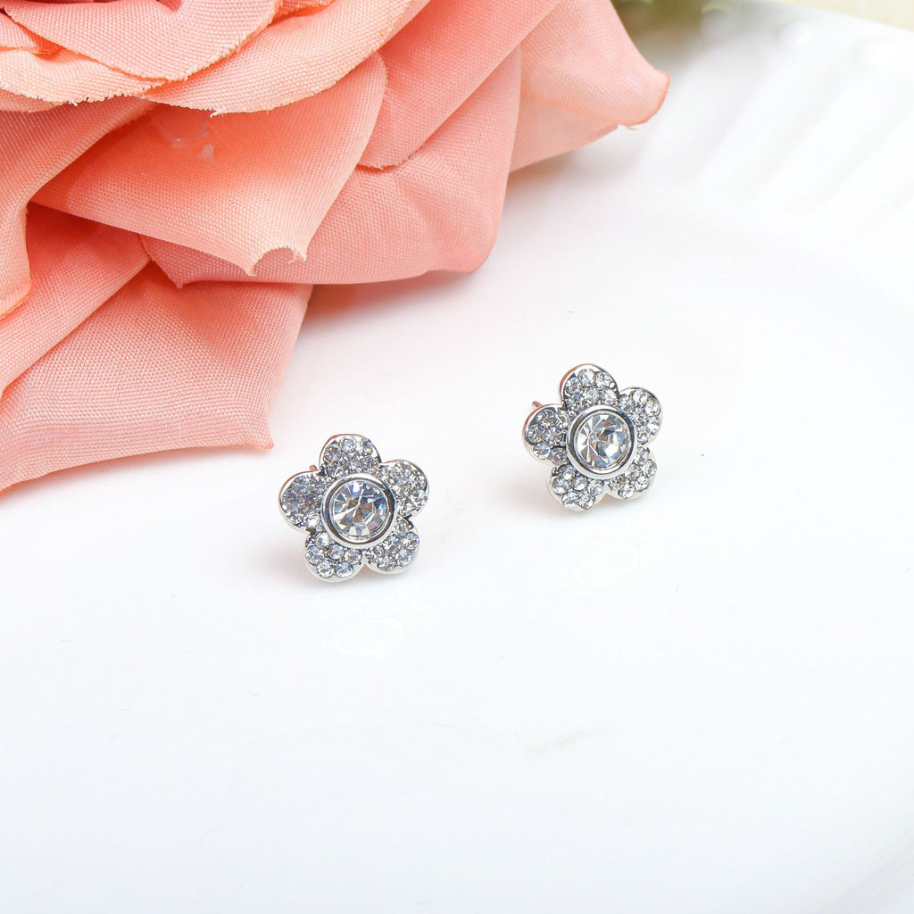 Sparkling Floral Silver Plated CZ Copper Necklace Combo Set Wholesale