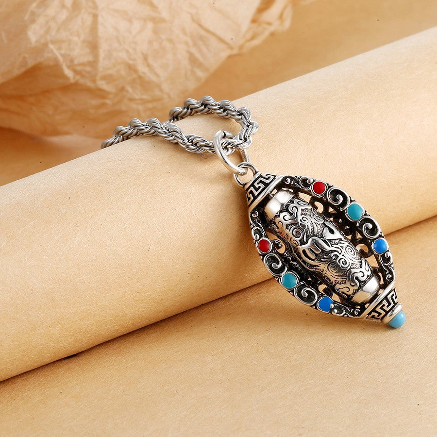 Oval Face Red Green Oxidised Silver Anti Tarnish Pendant Chain Bulk