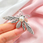 Gold Silver Honey Bee Cubic Zirconia Copper Brooch For Women Bulk