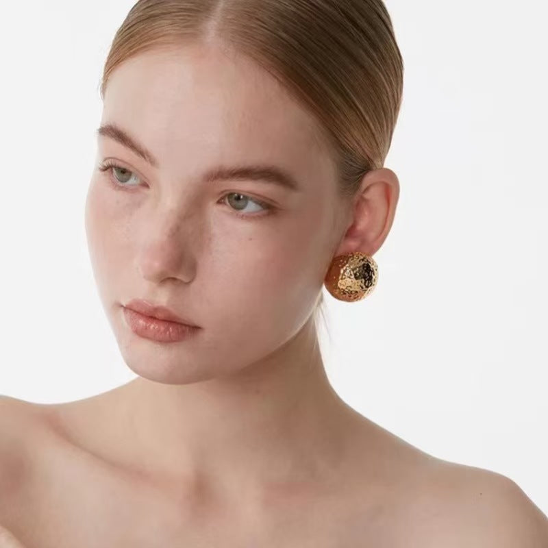 Bold Round Hammered 18K Gold Silver Anti Tarnish Stud Earring Bulk Secondary image