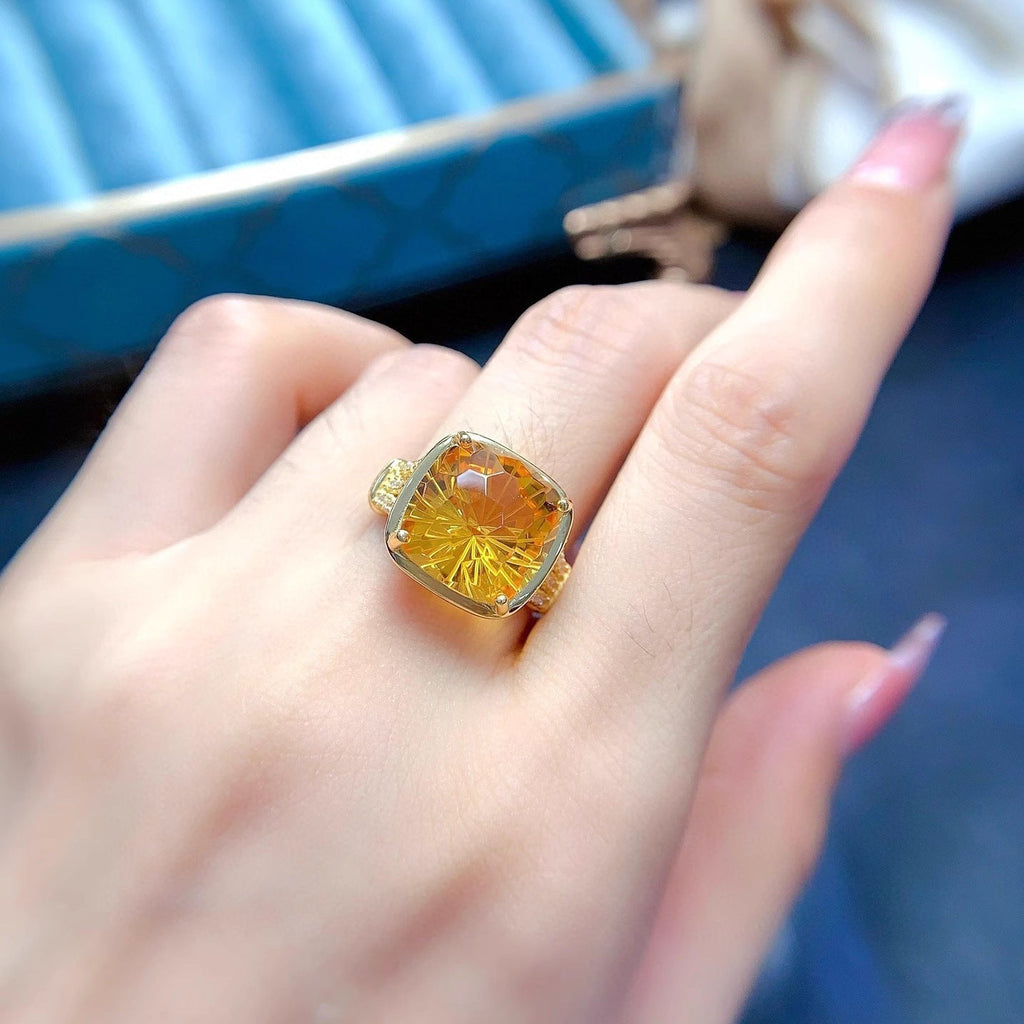 Square Yellow Cubic Zirconia 18K Gold Anti Tarnish Free Size Ring Bulk