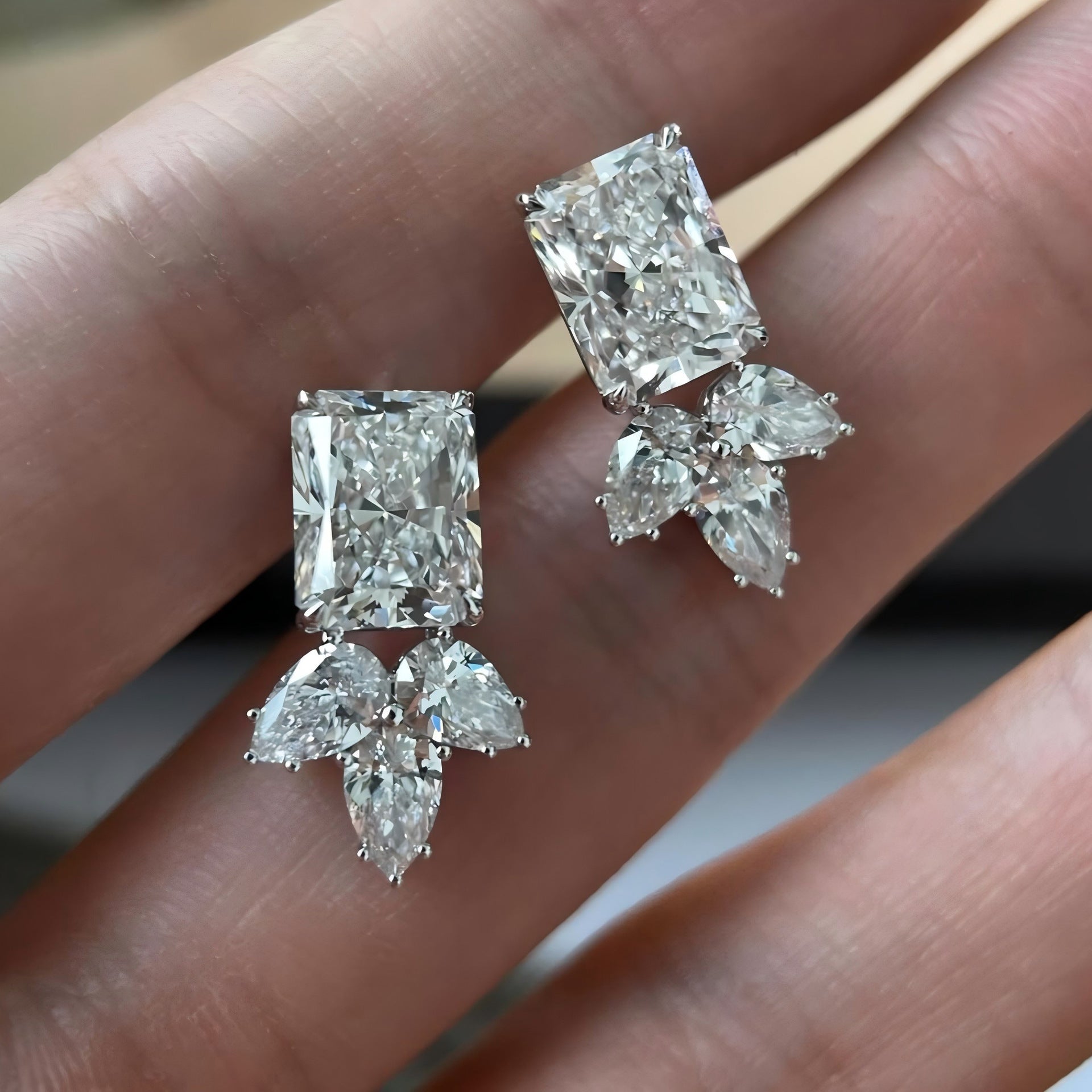 Solitaire Silver Cubic Zirconia Anti Tarnish Stud Earring Women Bulk