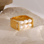 Geometric 18K Gold White Pearl Anti Tarnish Stainless Steel Ring Bulk