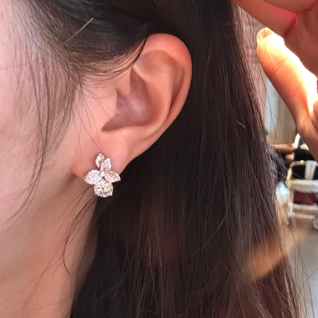 Luxury Petal Design Silver CZ Anti Tarnish Copper Stud Earrings Bulk