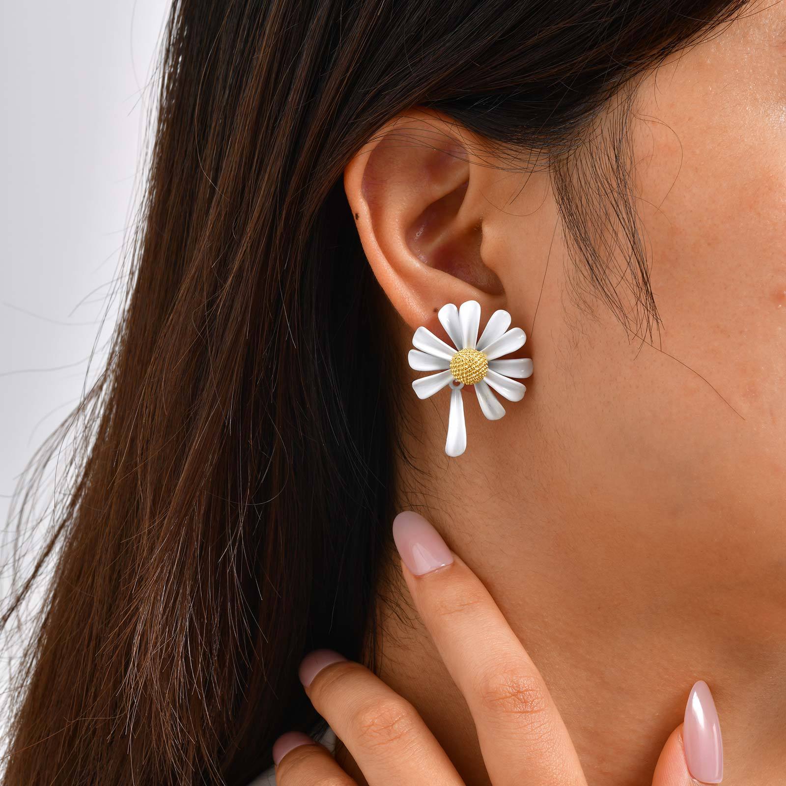 Bulk White Floral Daisy Style Gold Enamel Stainless Steel Drop Earrings
