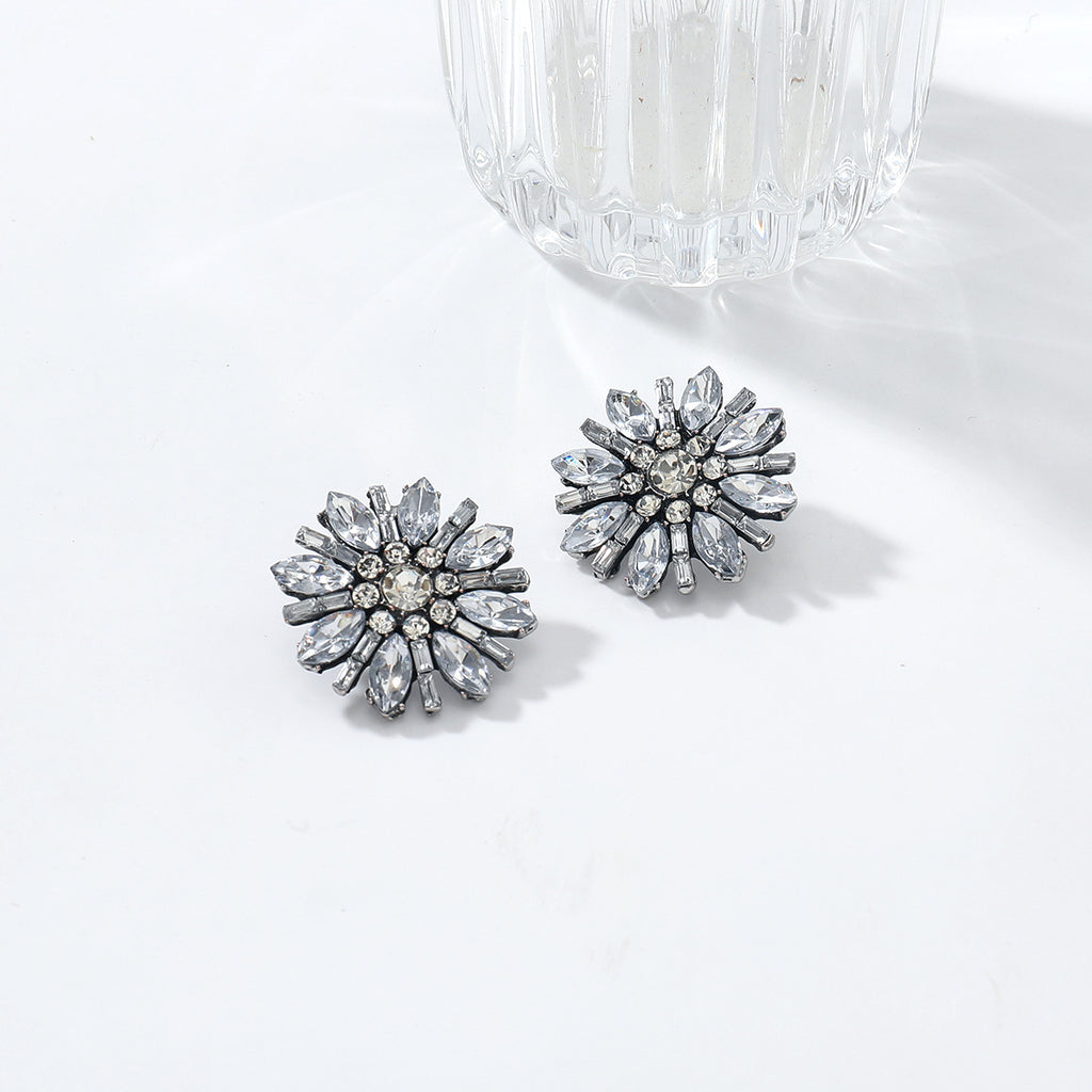 White Designer Floral Cluster Black Rhinestone Alloy Stud Earrings Bulk